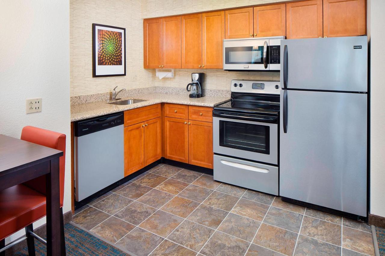 Residence Inn Saddle River 3*